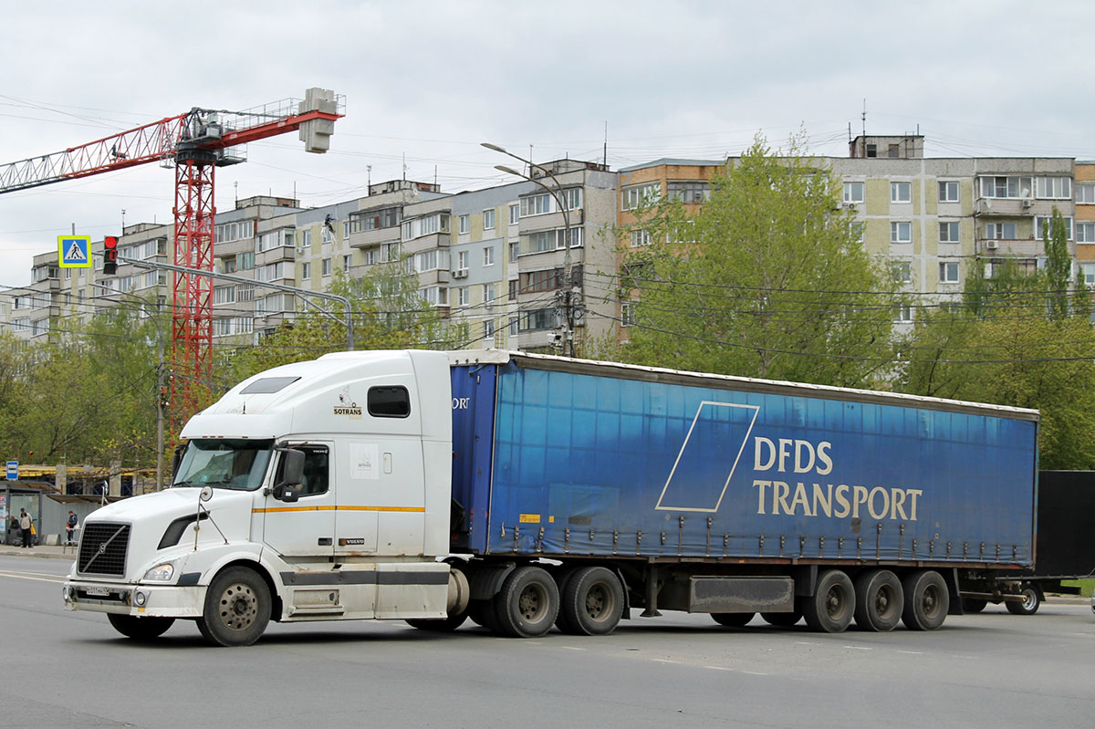 Кировская область, № О 011 МН 43 — Volvo VNL670