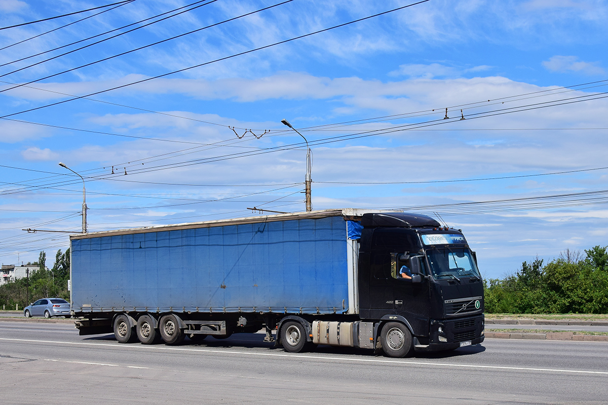 Калмыкия, № Е 309 КУ 08 — Volvo ('2008) FH.420