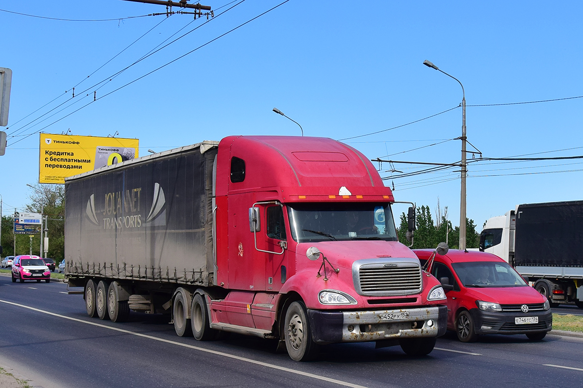 Нижегородская область, № О 452 РУ 152 — Freightliner Columbia