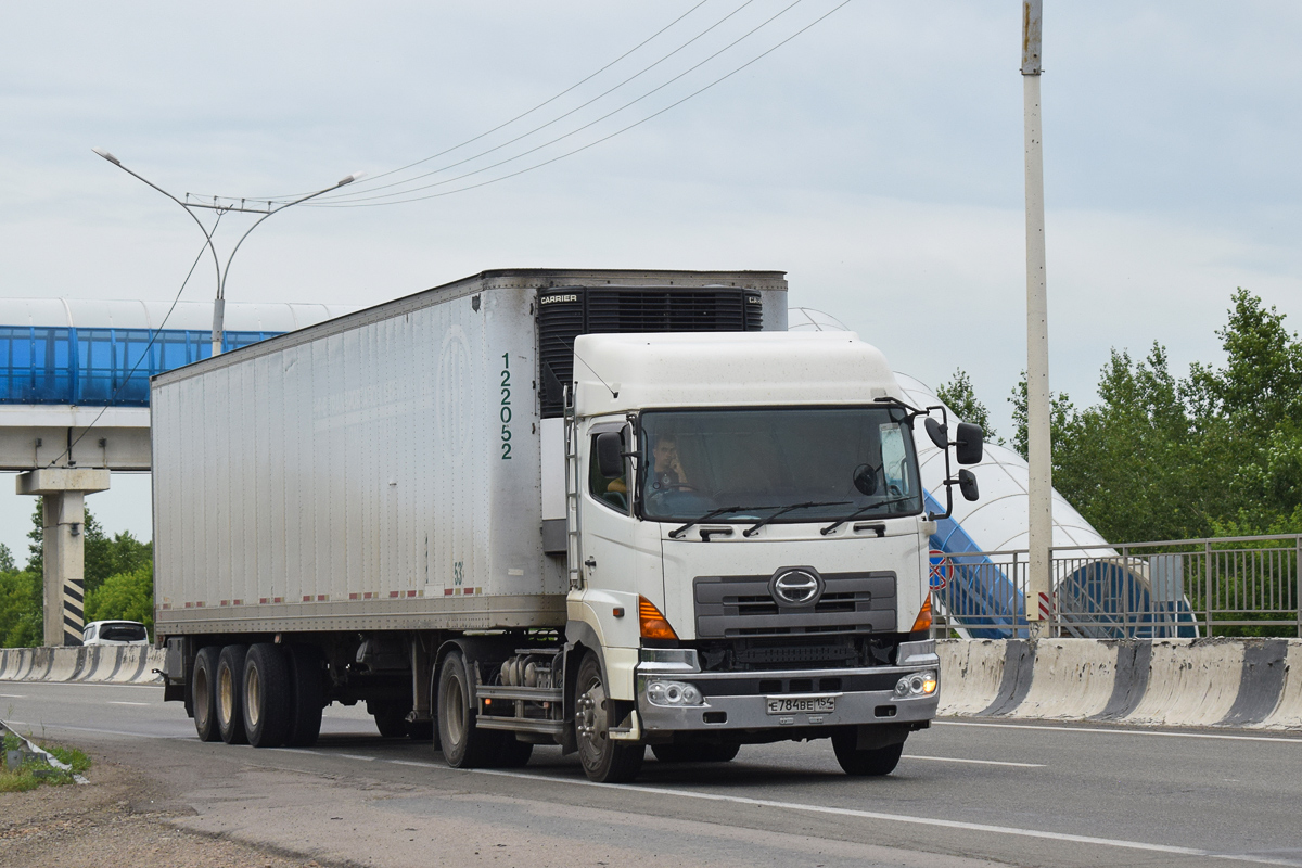 Новосибирская область, № Е 784 ВЕ 154 — Hino SH