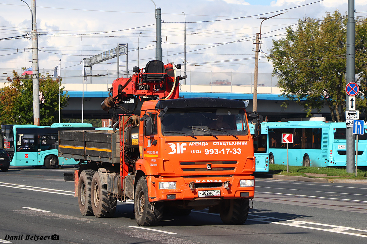 Санкт-Петербург, № К 382 НС 198 — КамАЗ-43118-50