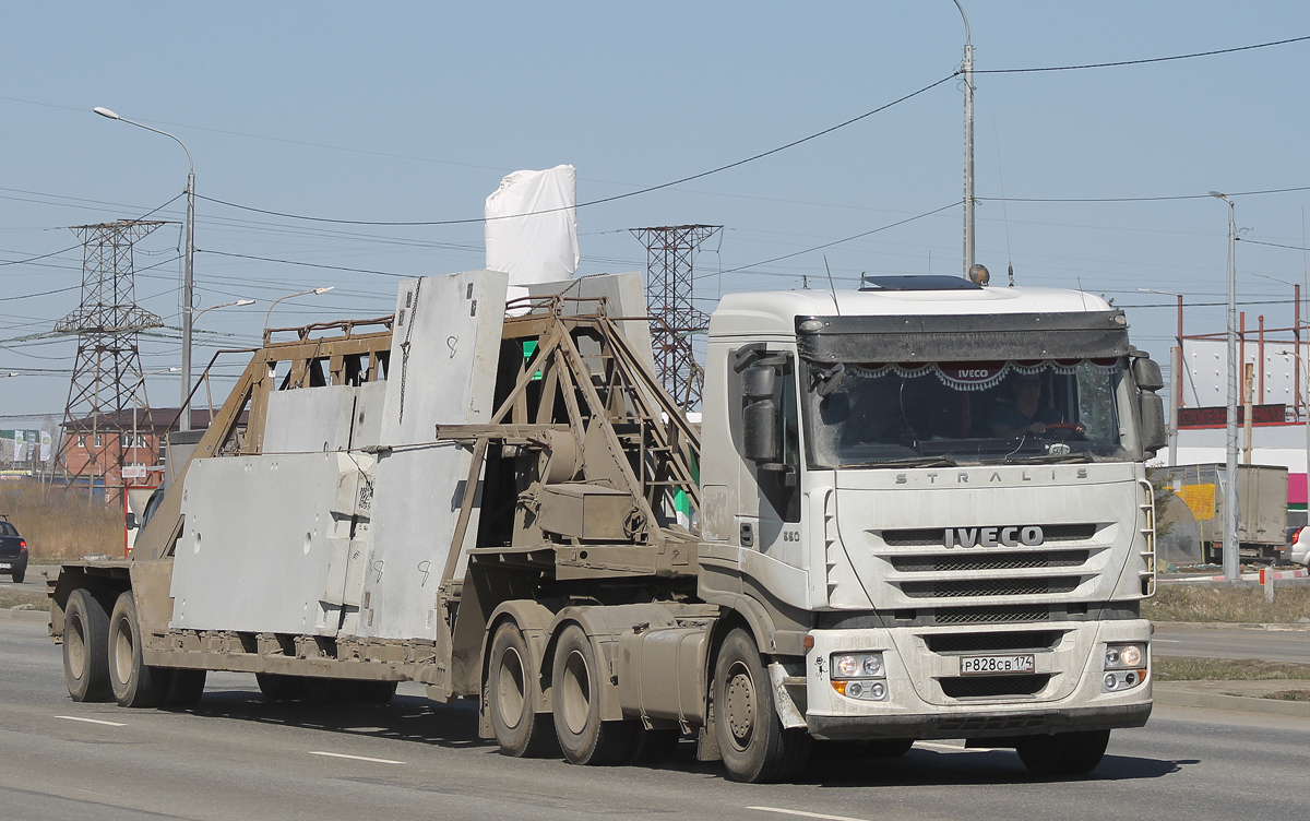 Челябинская область, № Р 828 СВ 174 — IVECO Stralis ('2007) 560