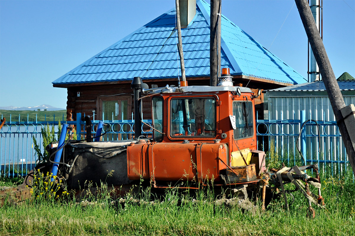 Алтайский край, № 5942 АК 22 — ДТ-75МВ, ДТ-75Д (двигатель А-41)