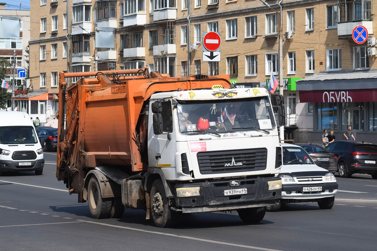 Тверская область, № Х 939 РН 69 — МАЗ-5340B2