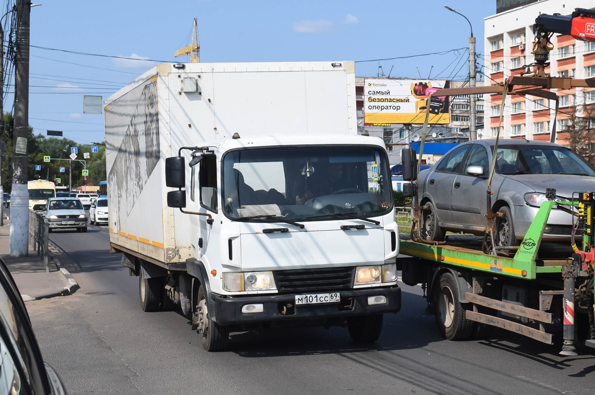 Тверская область, № М 101 СС 69 — Hyundai HD120 [XWE]