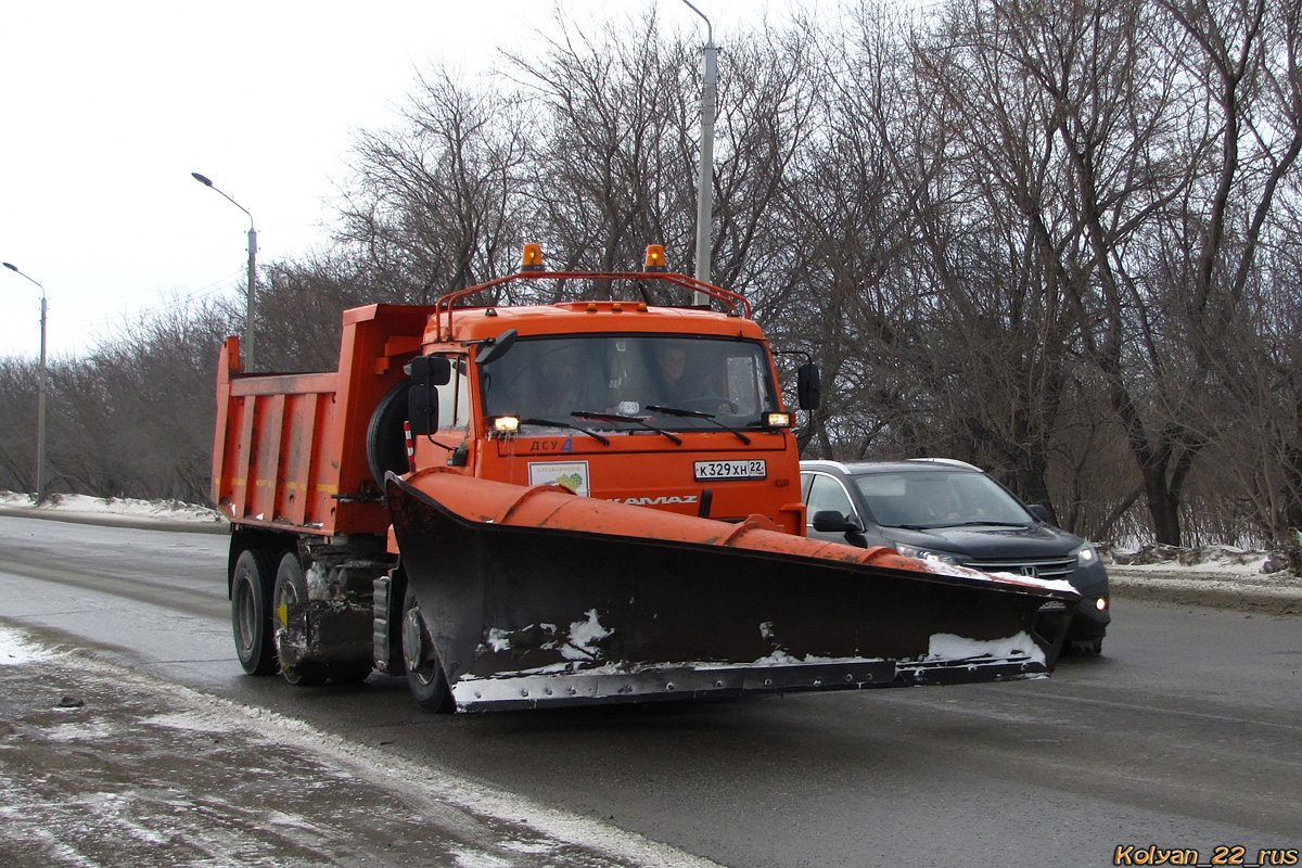 Алтайский край, № К 329 ХН 22 — КамАЗ-65115-42