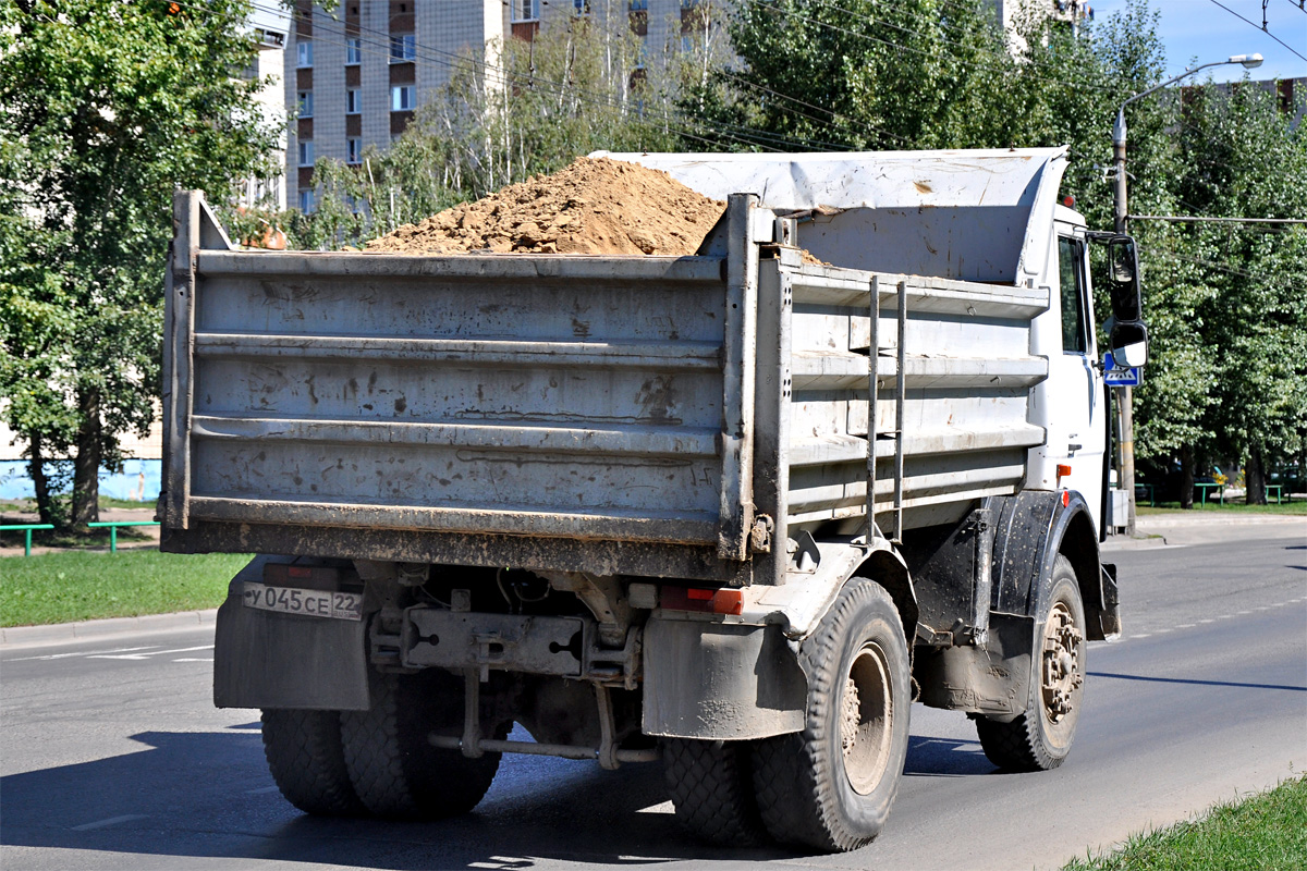 Алтайский край, № У 045 СЕ 22 — МАЗ-555102