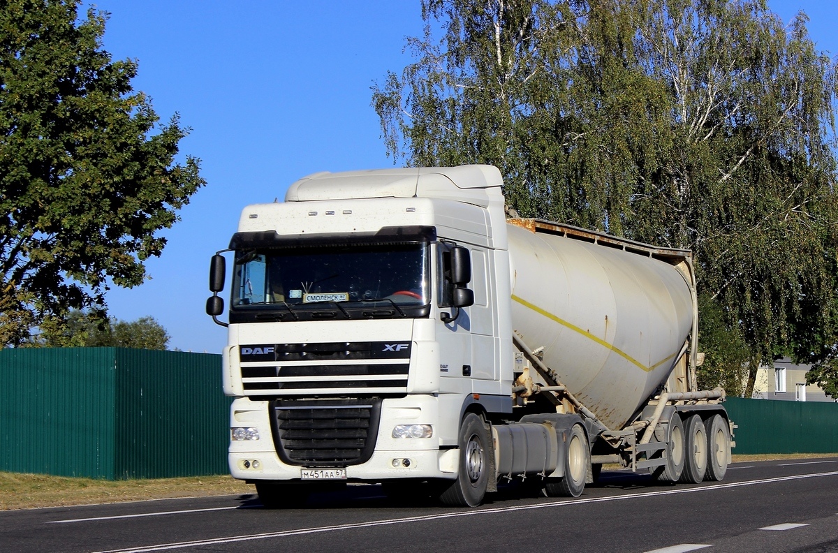 Смоленская область, № М 451 АА 67 — DAF XF105 FT