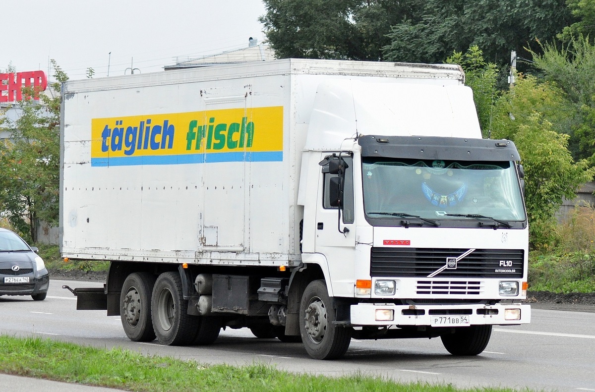 Кемеровская область, № Р 771 ВВ 54 — Volvo FL10