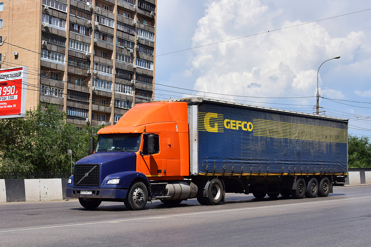 Ростовская область, № Е 041 МС 761 — Volvo VNM430