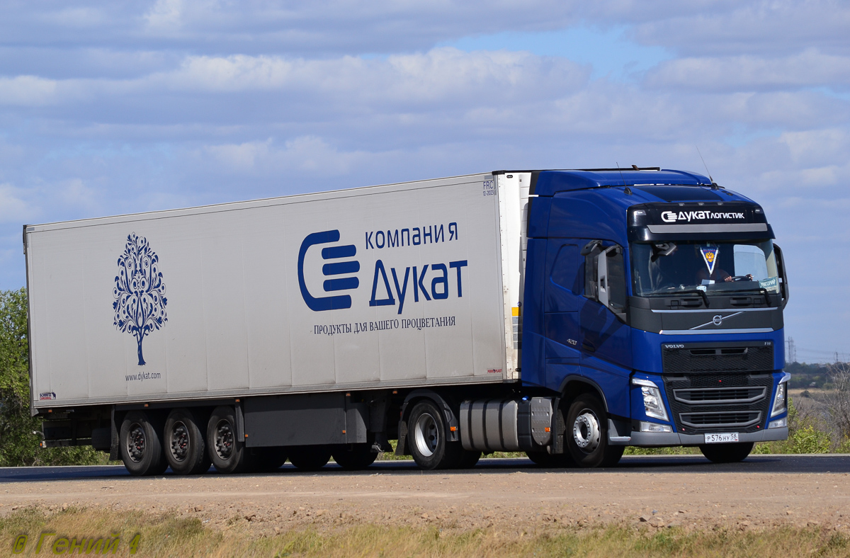 Пензенская область, № Р 576 НУ 58 — Volvo ('2012) FH.420 [X9P]