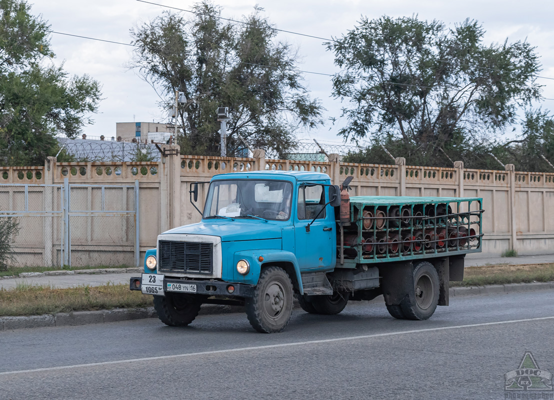 Восточно-Казахстанская область, № 048 YN 16 — ГАЗ-3307