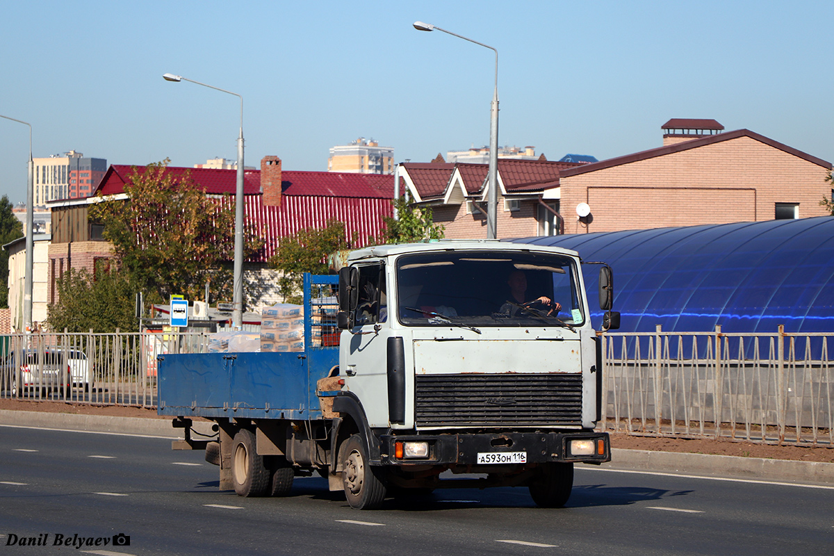 Татарстан, № А 593 ОН 116 — МАЗ-437040 "Зубрёнок"