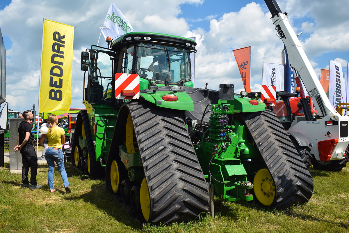 Алтайский край, № (22) Б/Н СТ 1185 — John Deere 9R (общая модель); Алтайский край — Выставка "День Сибирского Поля 2024"