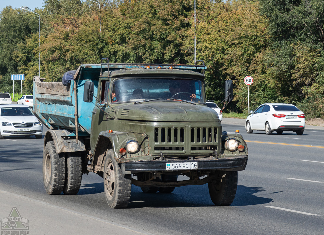 Восточно-Казахстанская область, № 564 BD 16 — ЗИЛ-495710