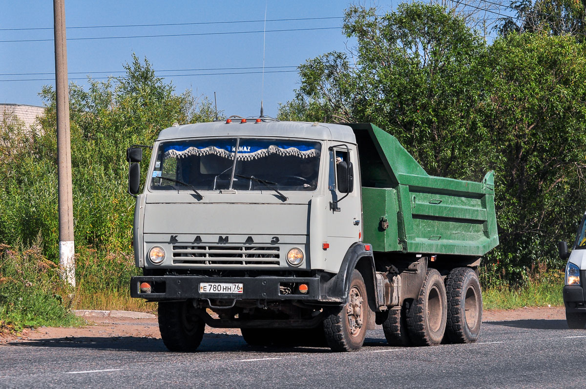 Архангельская область, № Е 780 НН 76 — КамАЗ-55111 [551110]