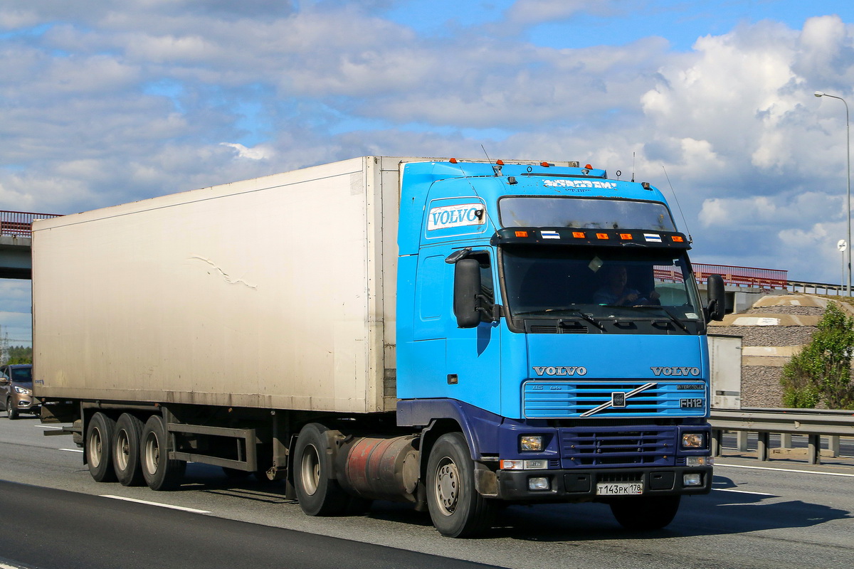 Санкт-Петербург, № Т 143 РК 178 — Volvo ('1993) FH12.420