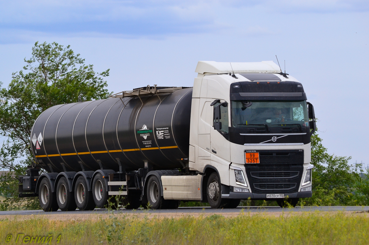 Башкортостан, № Р 070 СР 102 — Volvo ('2012) FH.460 [X9P]