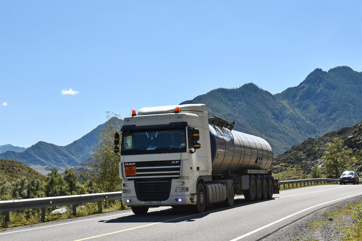 Алтайский край, № К 888 ЕА 22 — DAF XF105 FT