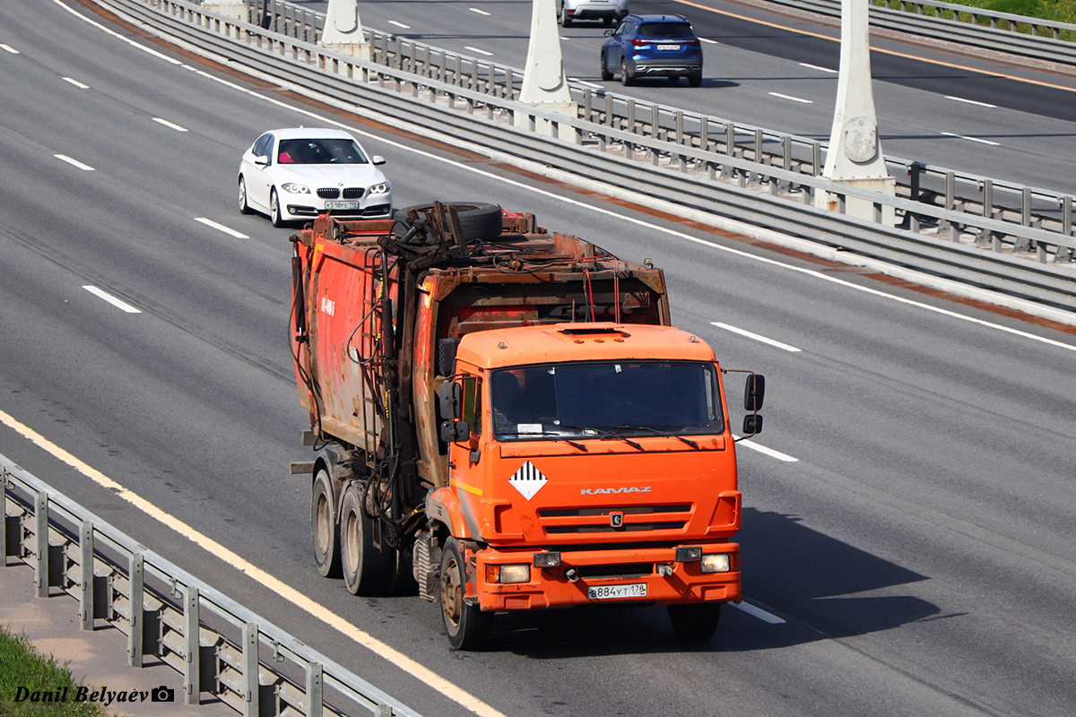 Санкт-Петербург, № В 884 УТ 178 — КамАЗ-65115-A4