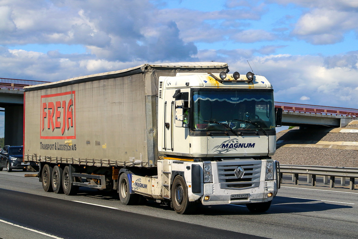 Архангельская область, № М 234 ХР 29 — Renault Magnum AE ('1990)