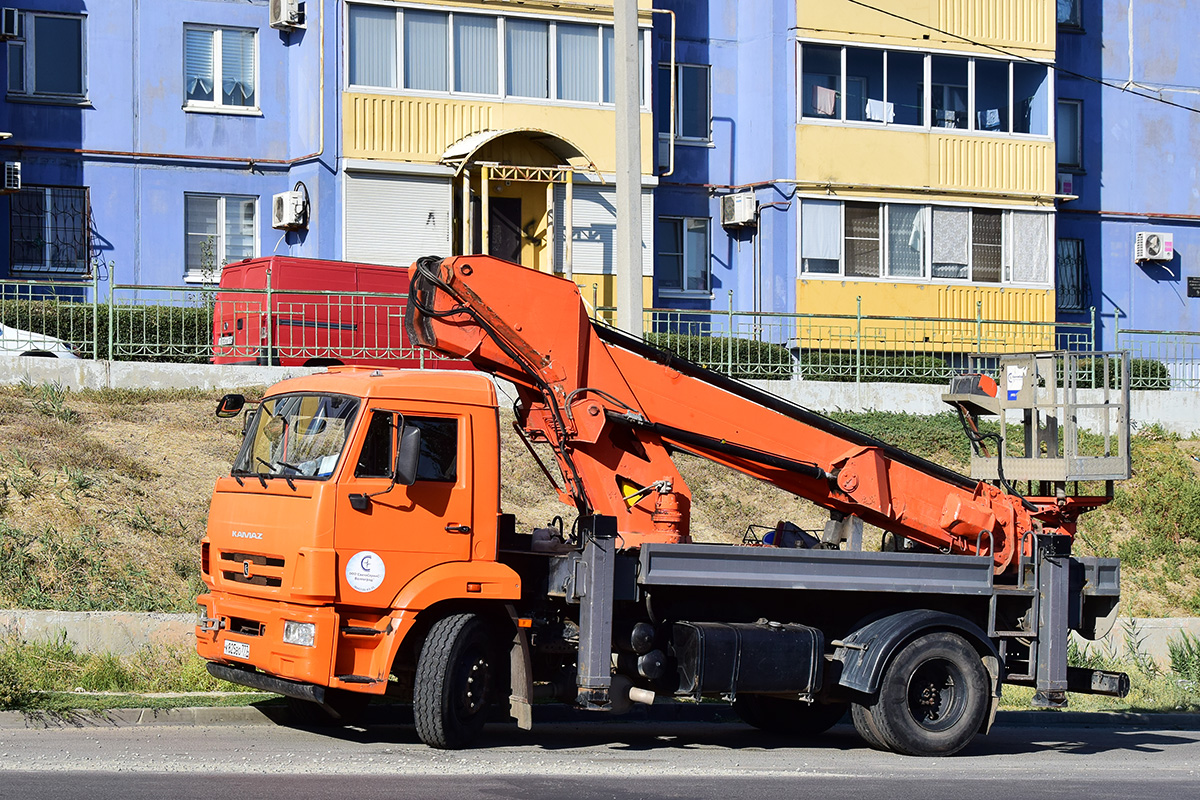 Волгоградская область, № К 825 ВО 777 — КамАЗ-43253-R4