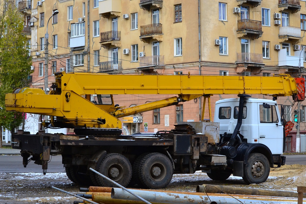 Волгоградская область, № В 257 МС 134 — МАЗ-630303