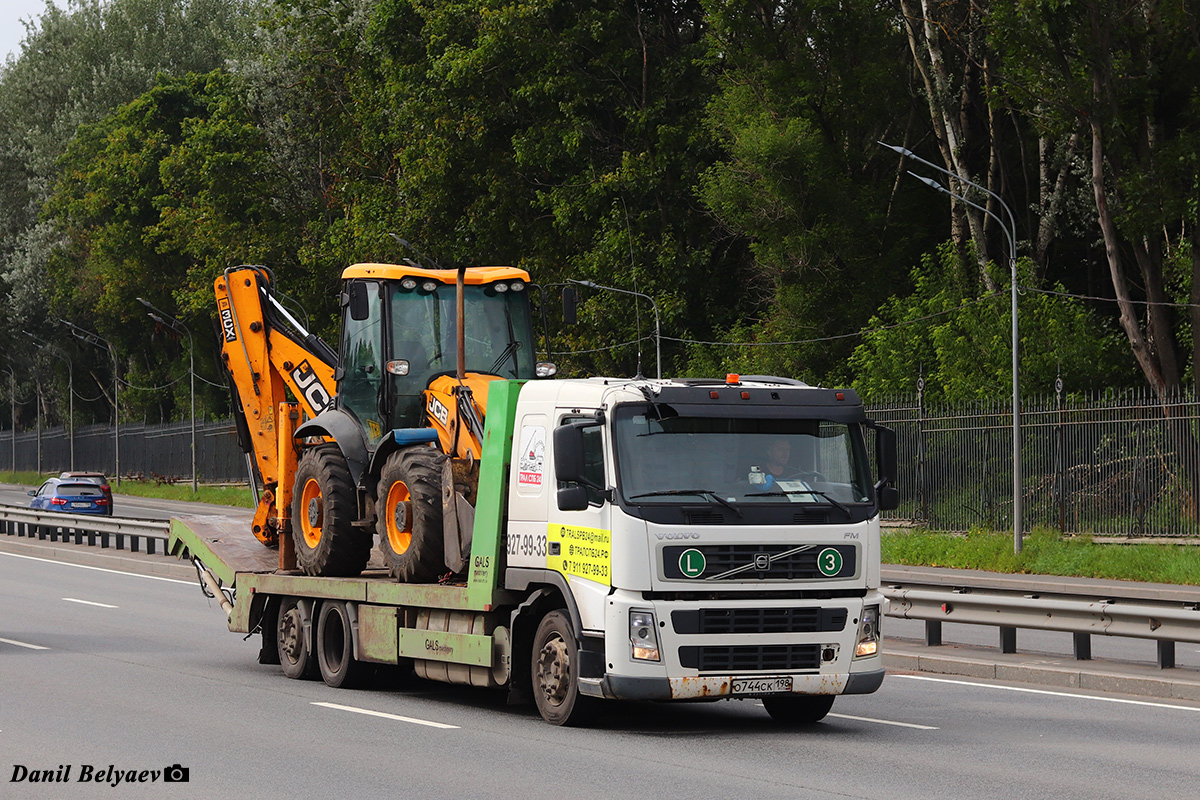 Санкт-Петербург, № О 744 СК 198 — Volvo ('2002) FM12.380