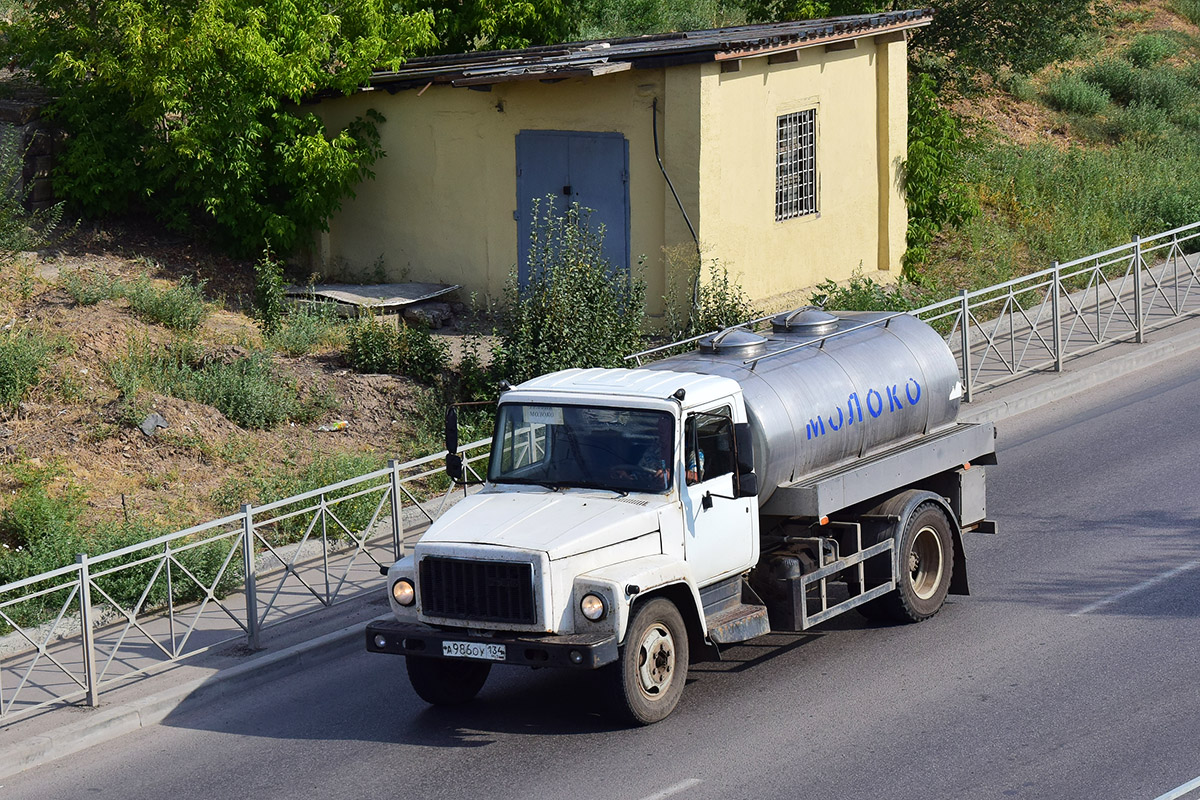 Волгоградская область, № А 986 ОУ 134 — ГАЗ-3309