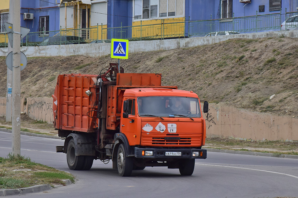 Волгоградская область, № Е 611 ОО 134 — КамАЗ-43253-A3