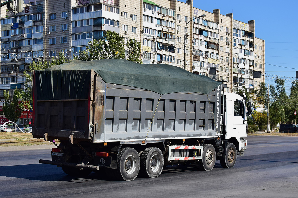 Волгоградская область, № М 911 ОР 134 — Shaanxi Shacman F3000 SX331x