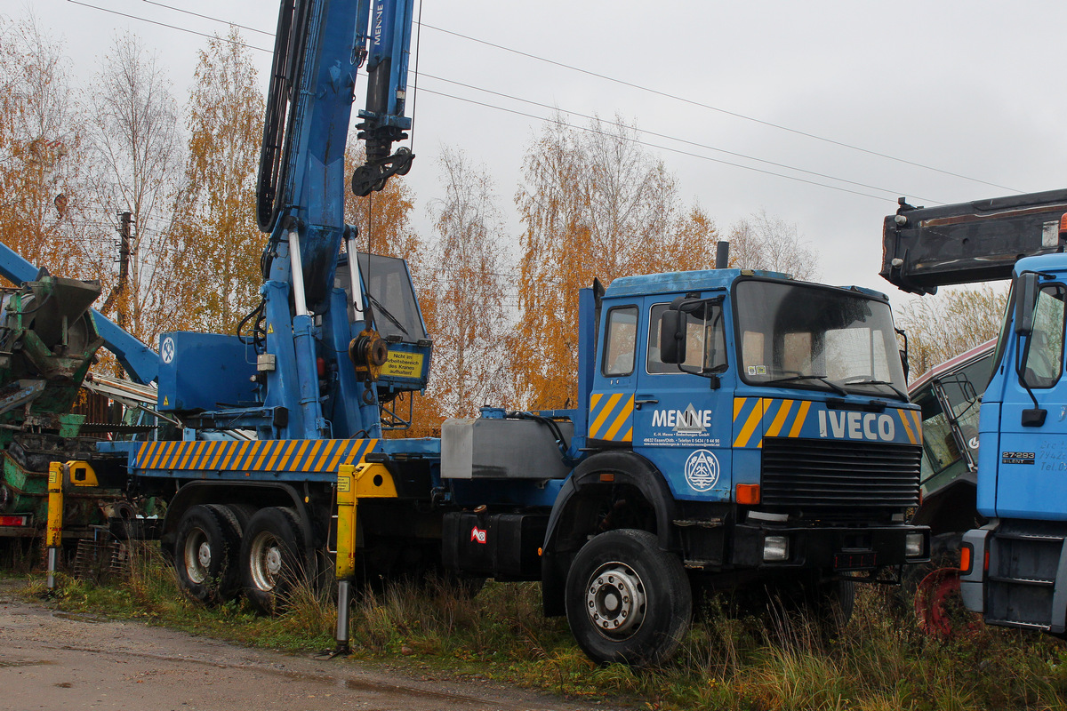 Литва, № (LT) U/N 0124 — IVECO TurboTech; Литва — Автомобили без номеров