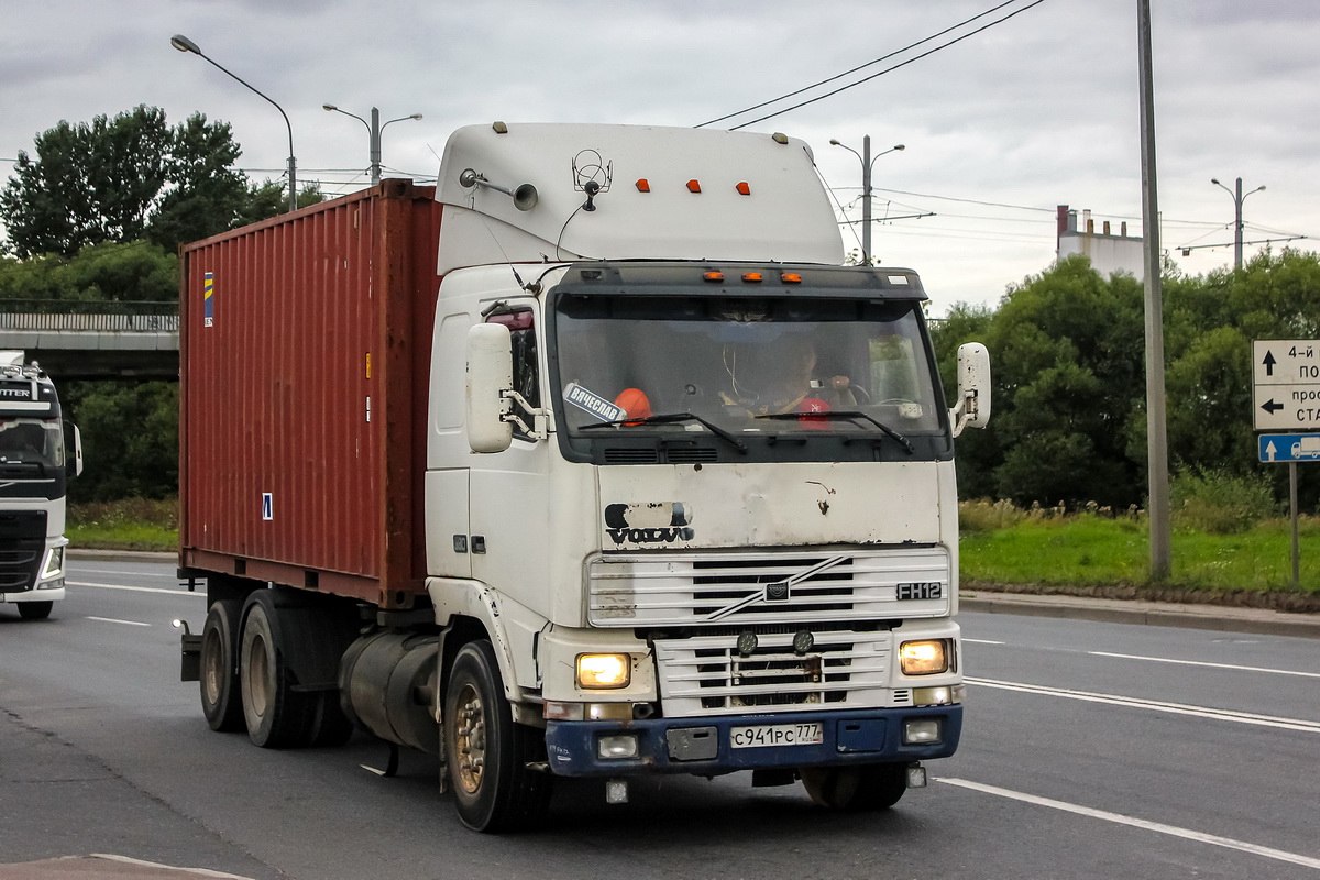 Москва, № С 941 РС 777 — Volvo ('1993) FH12.340