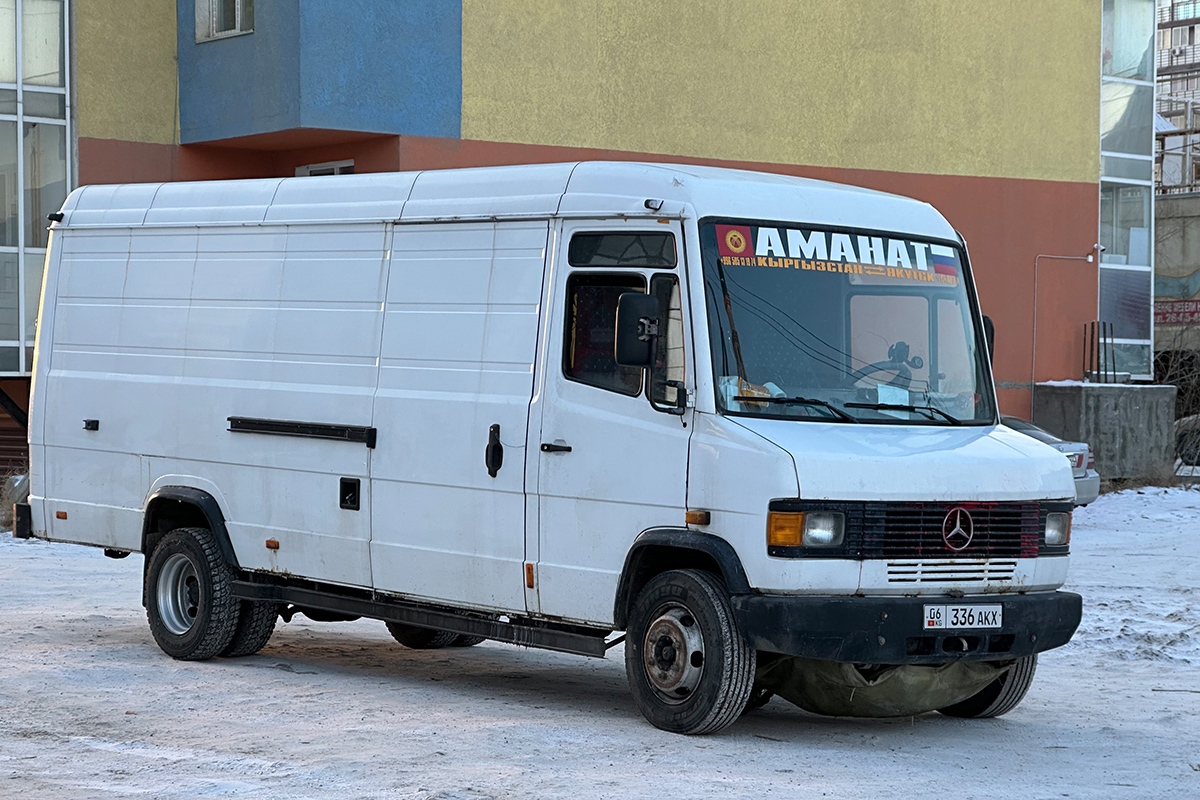 Киргизия, № 06 336 AKX — Mercedes-Benz Vario 814D