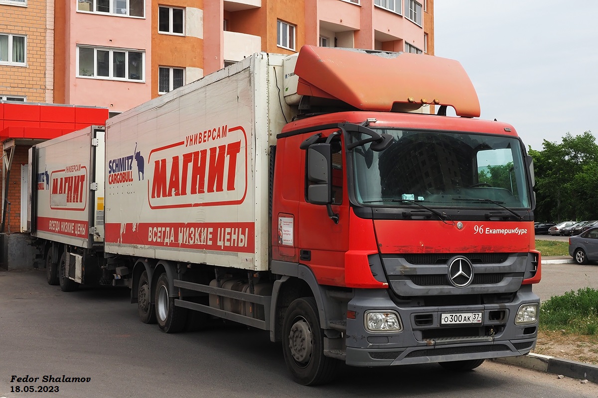 Тверская область, № О 300 АК 37 — Mercedes-Benz Actros ('2009) 2536