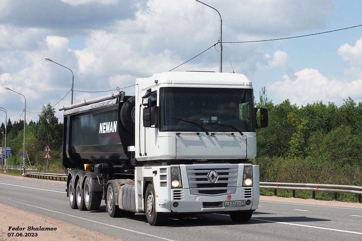 Калининградская область, № С 632 ЕО 39 — Renault Magnum ('2005)