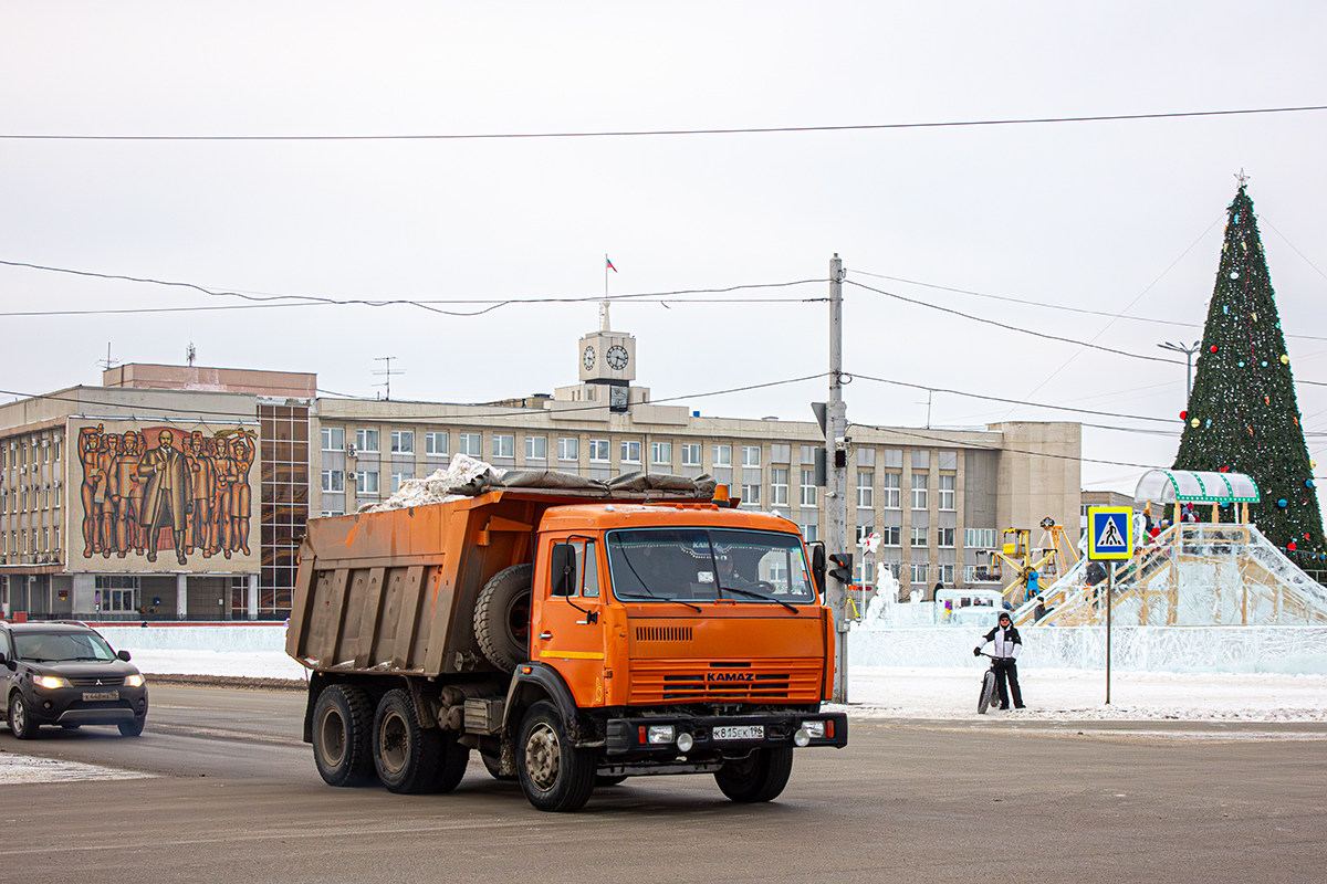 Свердловская область, № К 815 ЕК 196 — КамАЗ-65115-02 [65115C]