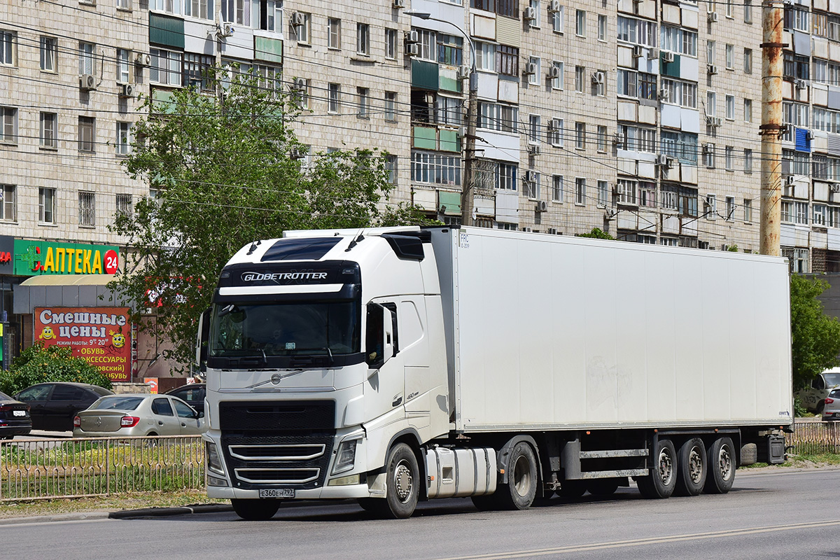 Москва, № Е 360 ЕН 797 — Volvo ('2012) FH.460