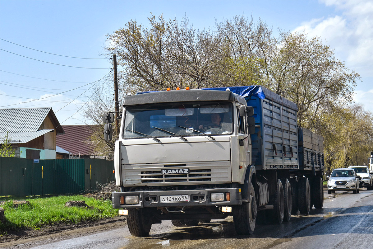 Свердловская область, № А 909 КО 96 — КамАЗ-53215 [532150]