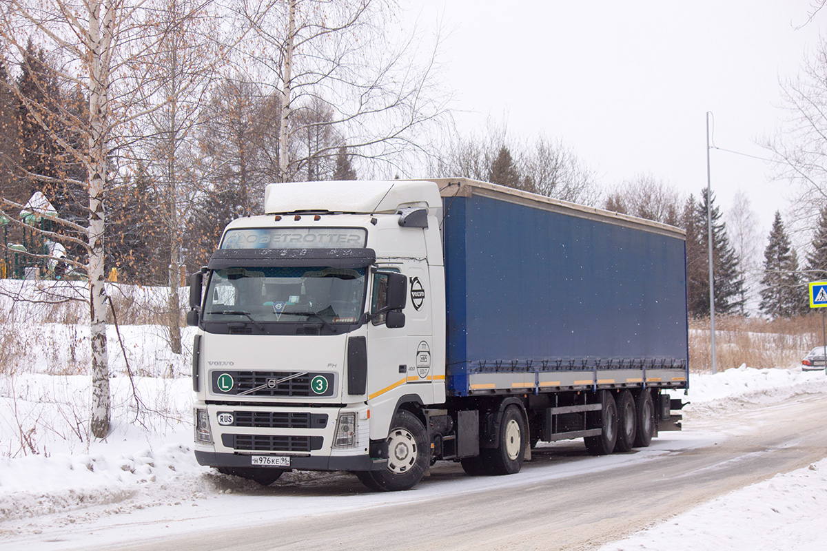 Свердловская область, № 777 — Volvo ('2008) FH.400