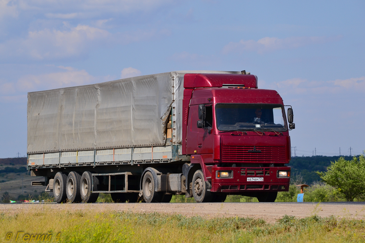 Волгоградская область, № А 674 ВМ 134 — МАЗ-544008