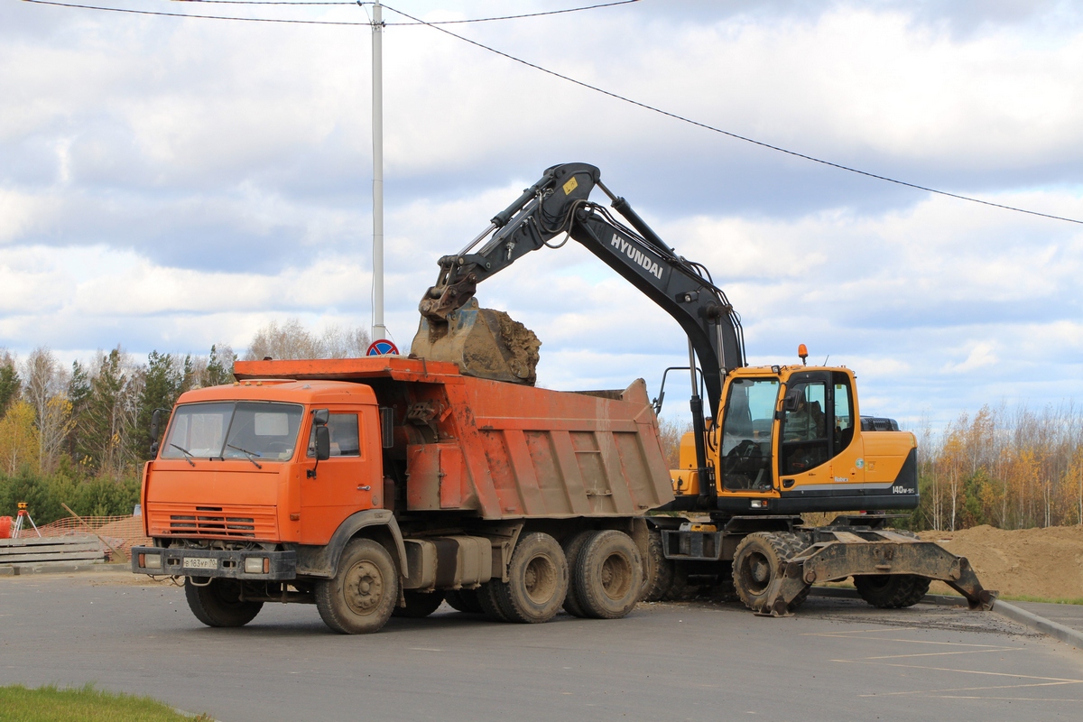 Томская область, № В 183 УР 70 — КамАЗ-65115-13 [65115N]; Томская область — Автомобили с нечитаемыми (неизвестными) номерами