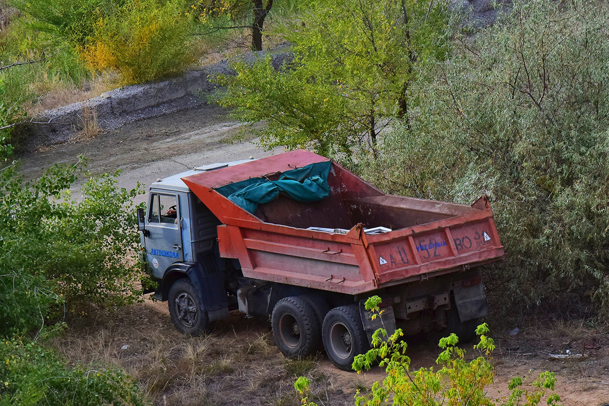 Волгоградская область, № Р 215 КА 34 — КамАЗ-55111 [551110]