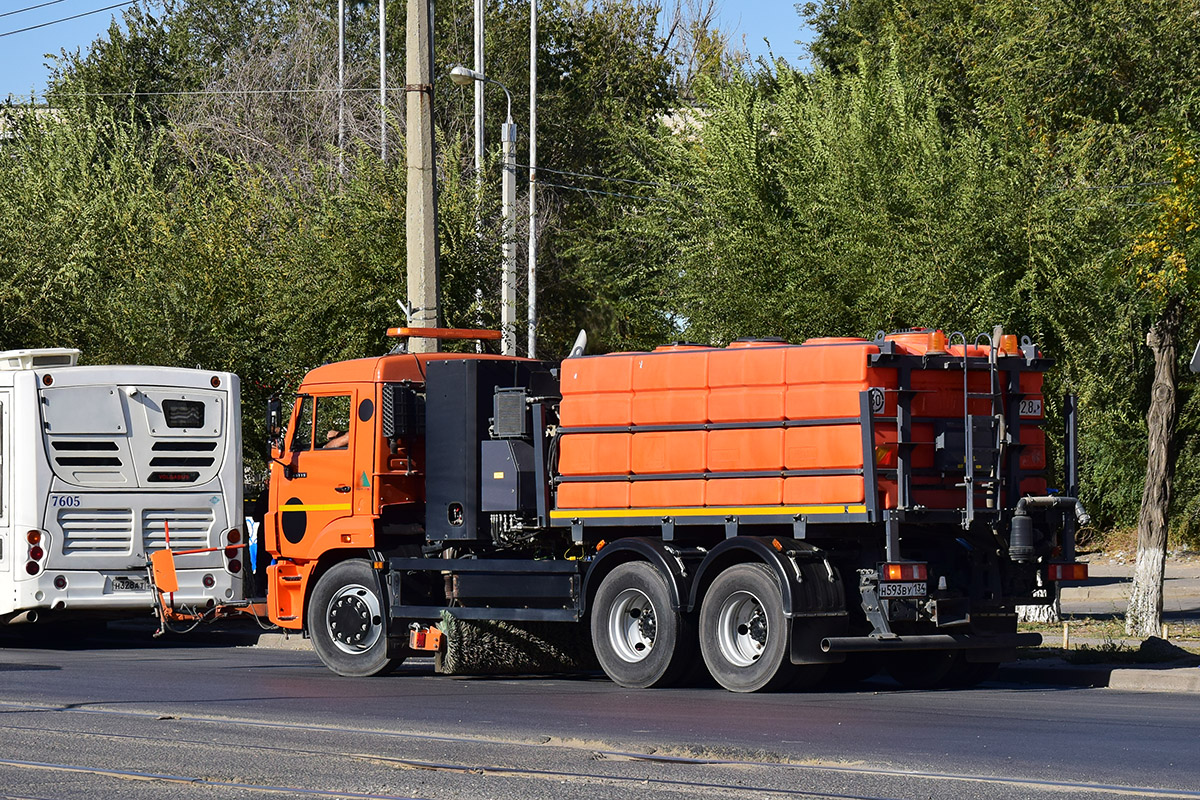 Волгоградская область, № Н 593 ВУ 134 — КамАЗ-65115-37