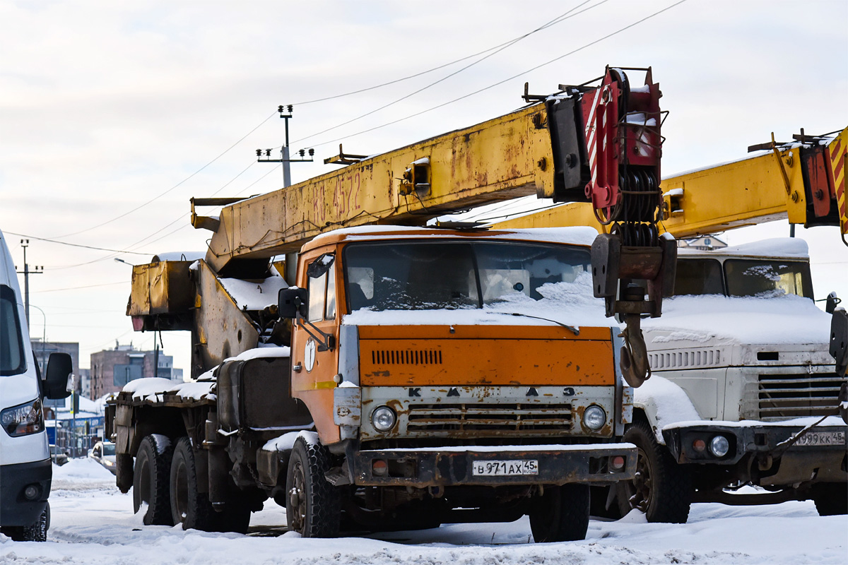 Тюменская область, № В 971 АХ 45 — КамАЗ-53213