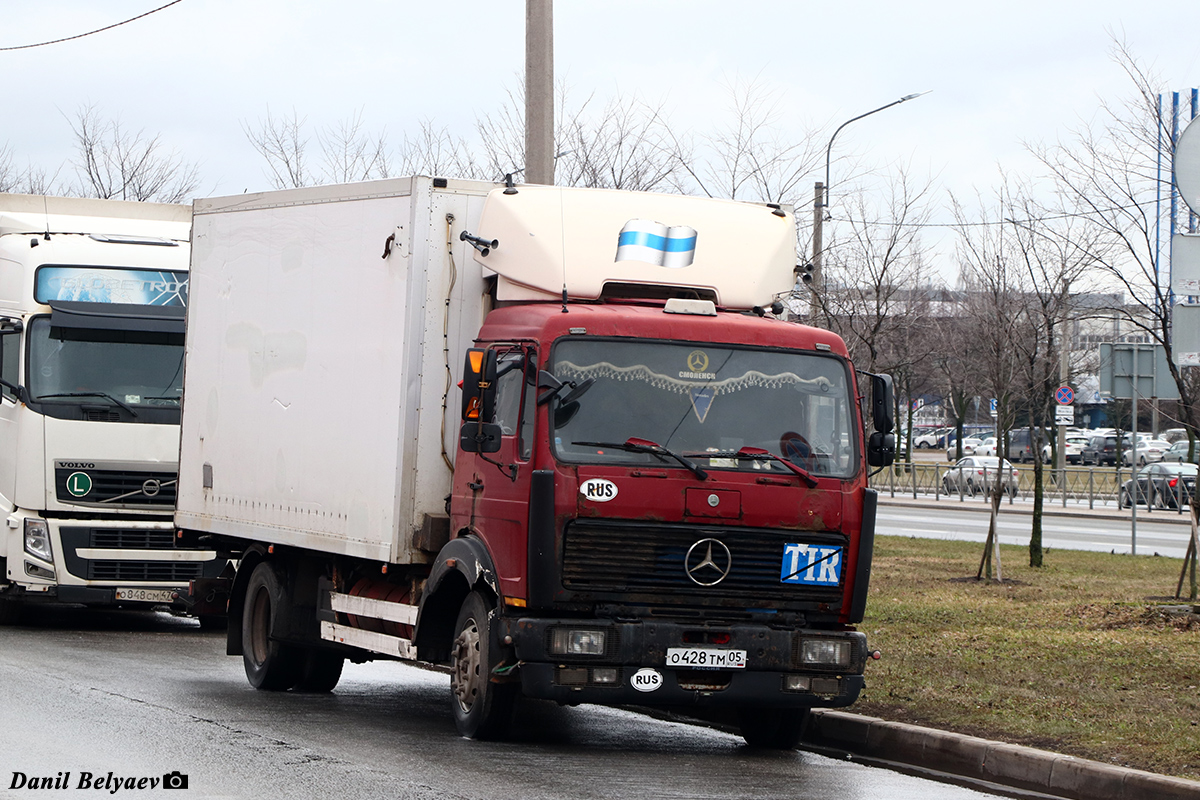 Дагестан, № О 428 ТМ 05 — Mercedes-Benz NG (общ. мод.)