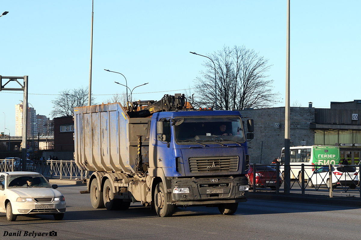 Санкт-Петербург, № Н 588 ВР 198 — МАЗ-6312C9