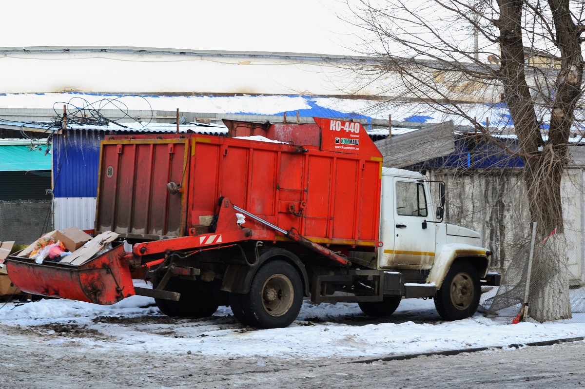 Волгоградская область, № В 131 НО 134 — ГАЗ-3309