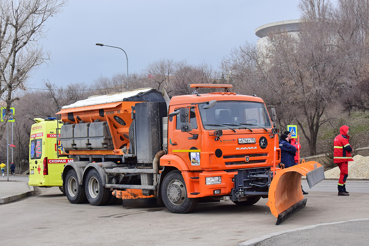 Волгоградская область, № Н 674 ВУ 134 — КамАЗ-65115-37