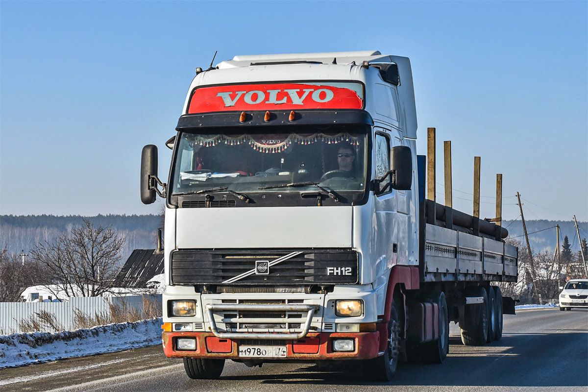 Тюменская область, № М 978 ОР 174 — Volvo ('1993) FH12.420